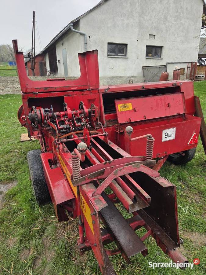 Prasa kostkująca Holland Super Hayliner 268