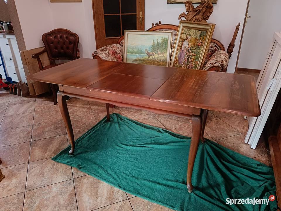 Stół ludwikowski rozkładany i 4 krzesła kujawsko-pomorskie Lipno