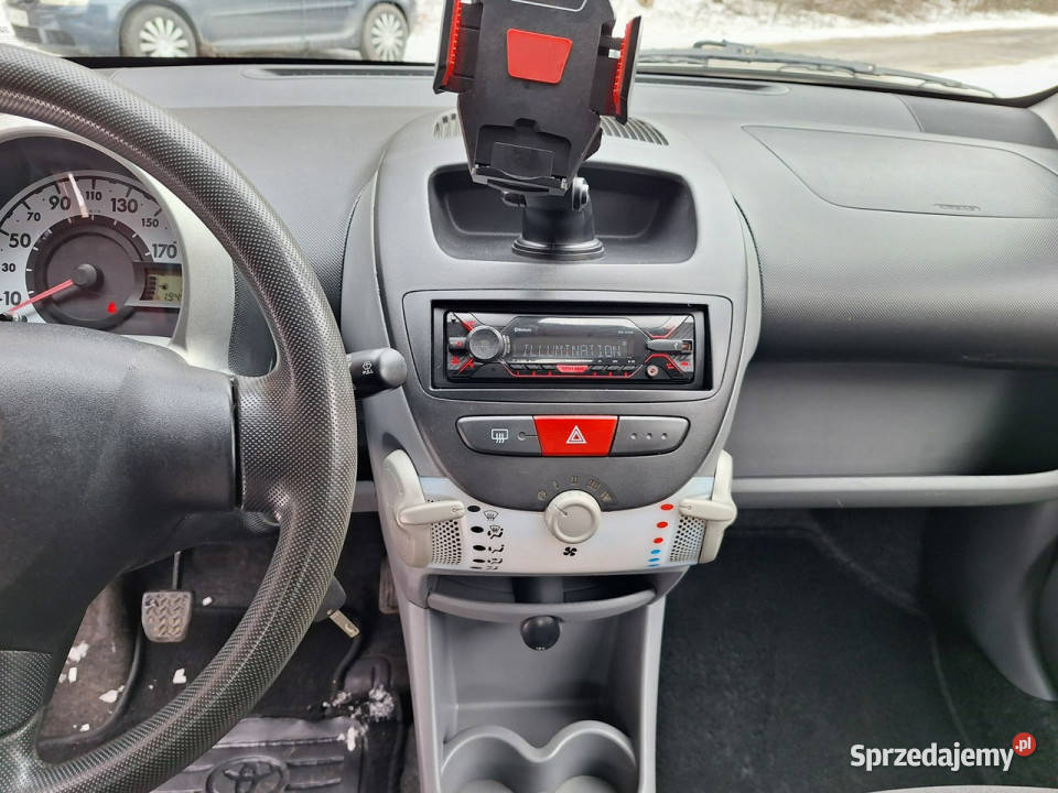 Toyota Aygo nowości jeden właścicielbliżniak