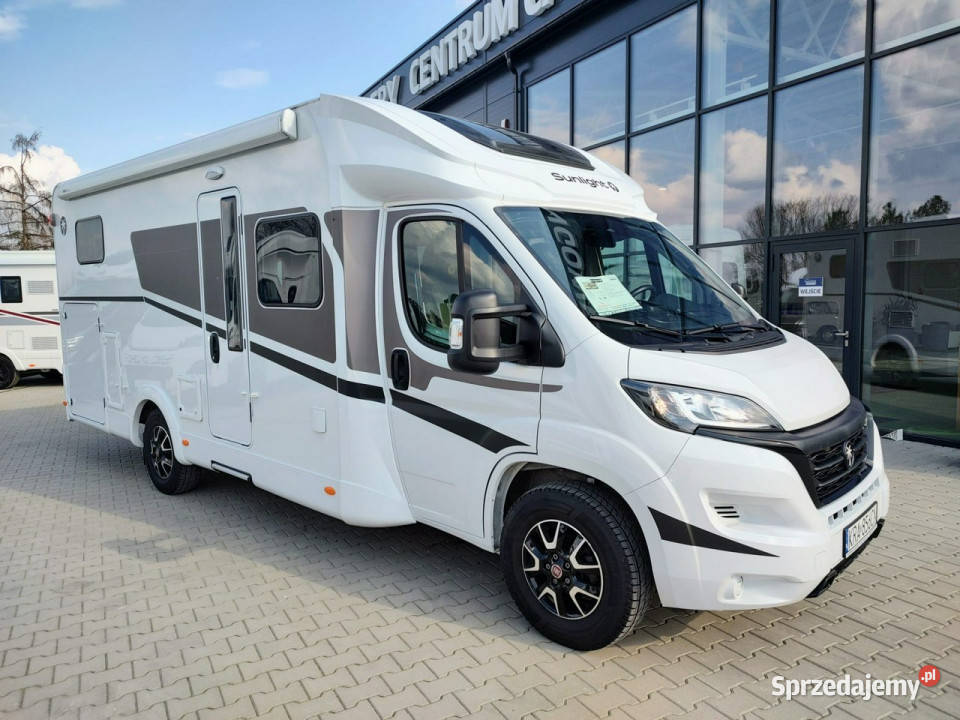 samochody kempingowe Sunlight T 67 5 osobowy z