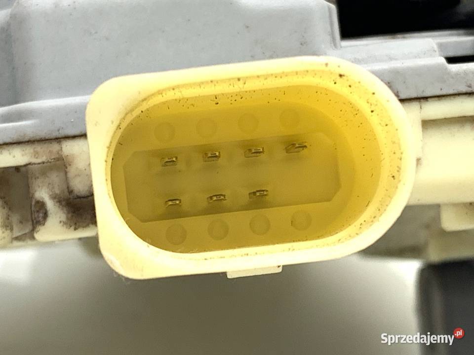 ZAMEK DRZWI PRAWY TYŁ AUDI Q7 4L SUV 3C4839016A osobowe Motoryzacja sprzedam