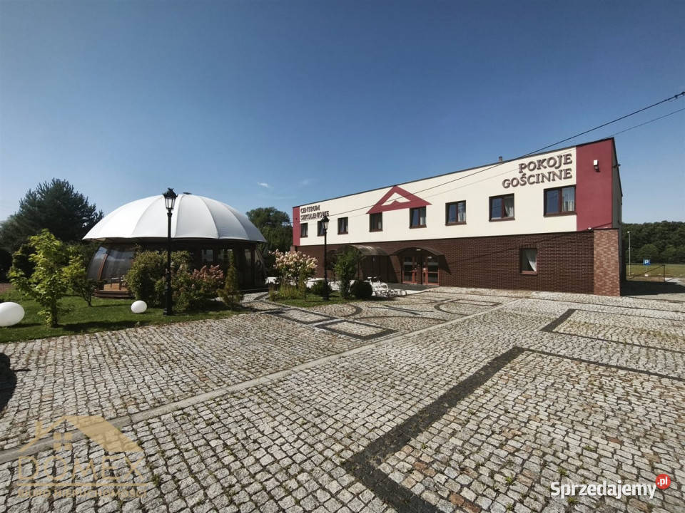 sprzedaży lokalu Rzuchów 1500m2 3300zł/m2