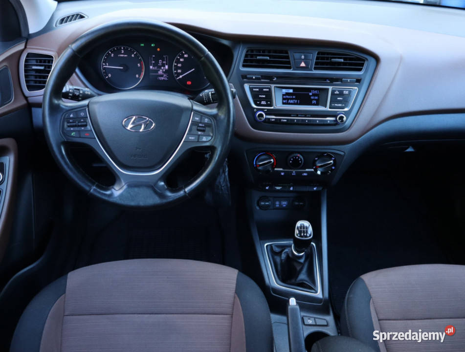 Hyundai i20 11 CRDi podgrzewane fotele Piaseczno