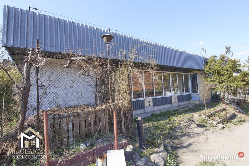 Budynek handlowy w samym centrum Bartoszyc 261 warmińsko-mazurskie Bartoszyce