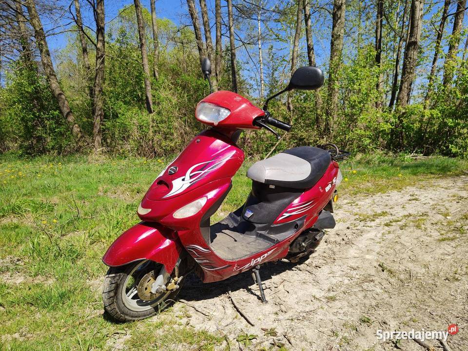 Skuter Zipp Basic 5060 Zarejestrowany kupiony w polskim salonie Szczeglice sprzedam