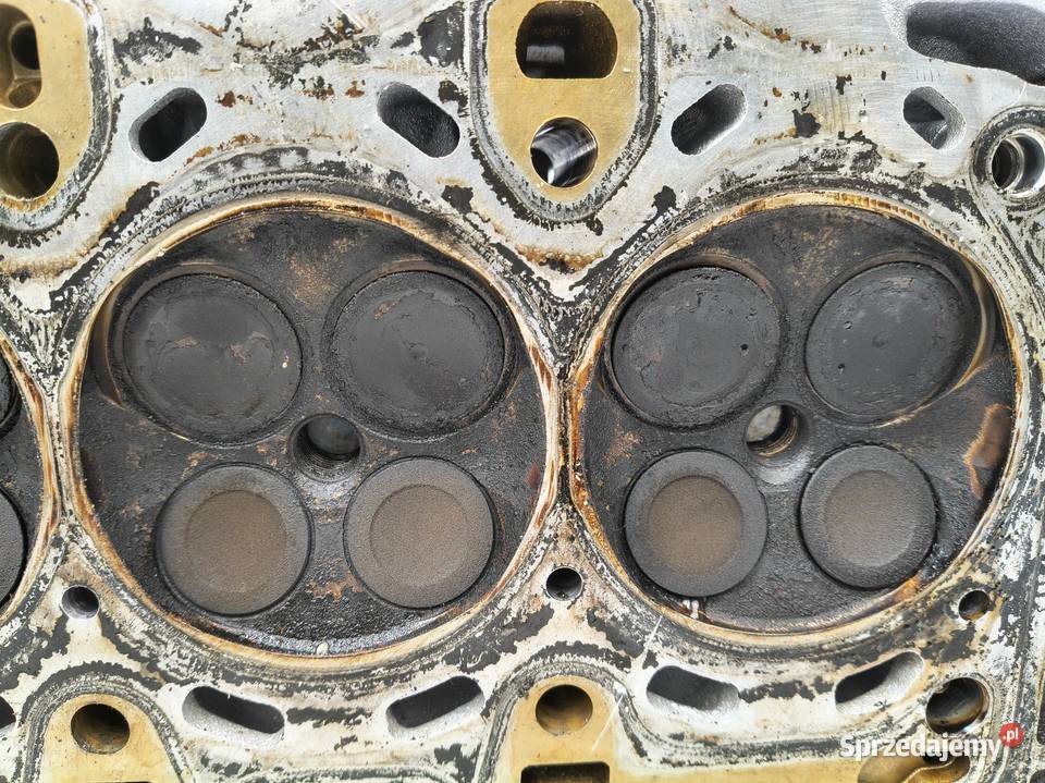 GŁOWICA CYLINDRÓW BMW E90 E91 20 i 7505422 Chełm