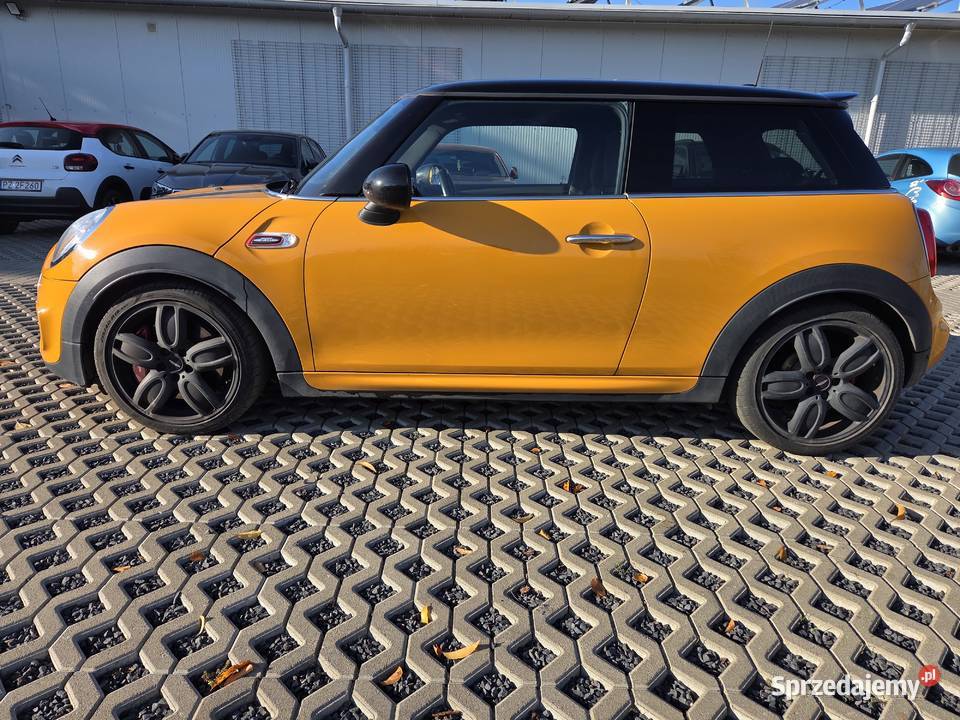 MINI John Cooper Works 2015 Motoryzacja Kamionki