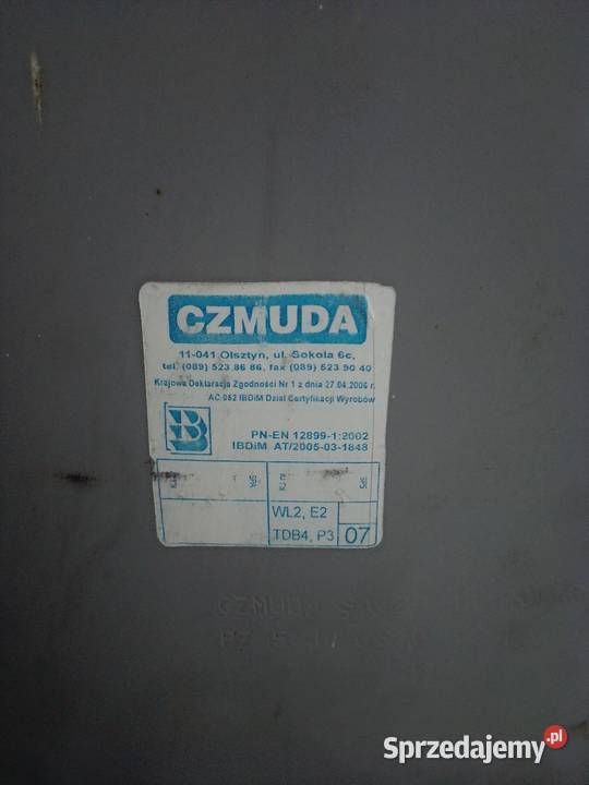 Znak drogowy uszkodzony jelonek Jarosław