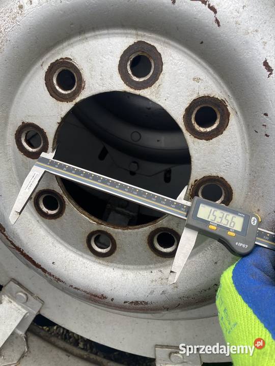 Komplet kół Taurus 112R48 23095R36 wielkopolskie sprzedam