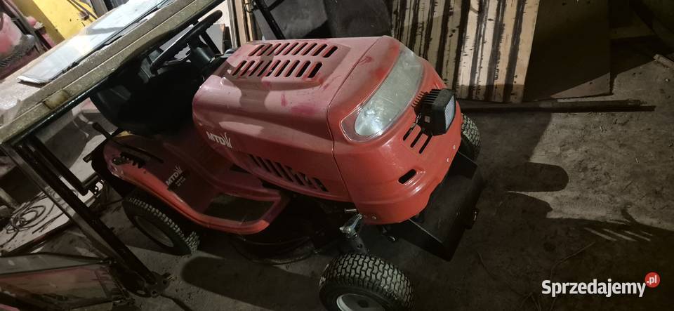 Traktorek do trawy Wolbrom