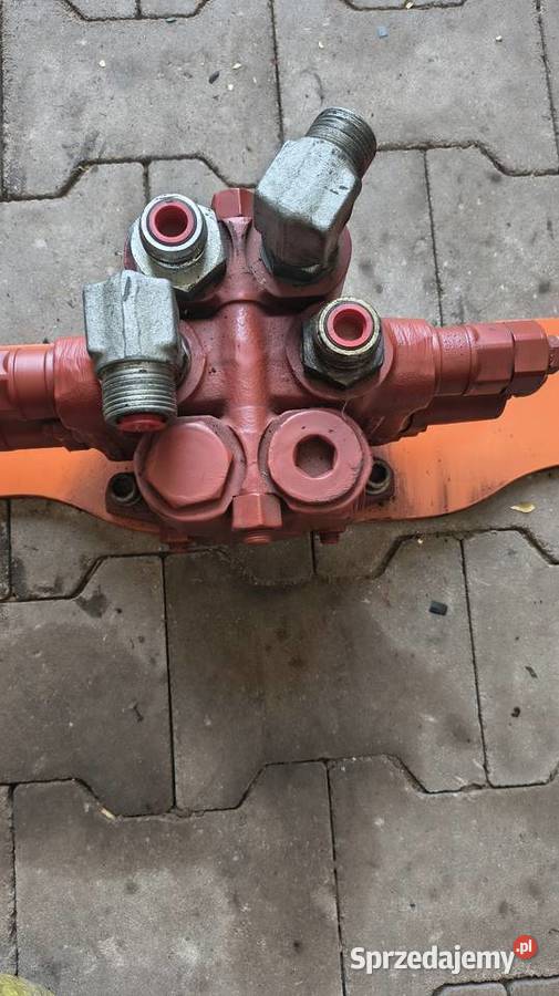 Rozdzielacz Hydrauliczny DOOSAN Dx140w Staszów