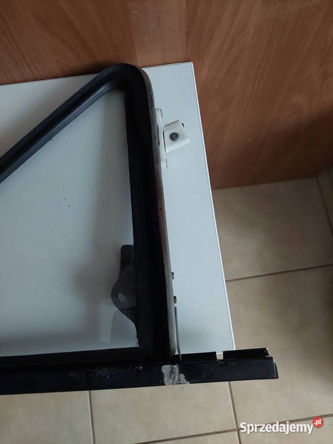 Orgnalna ramka z szybą uchylną prawa fiat 126p śląskie Mysłowice