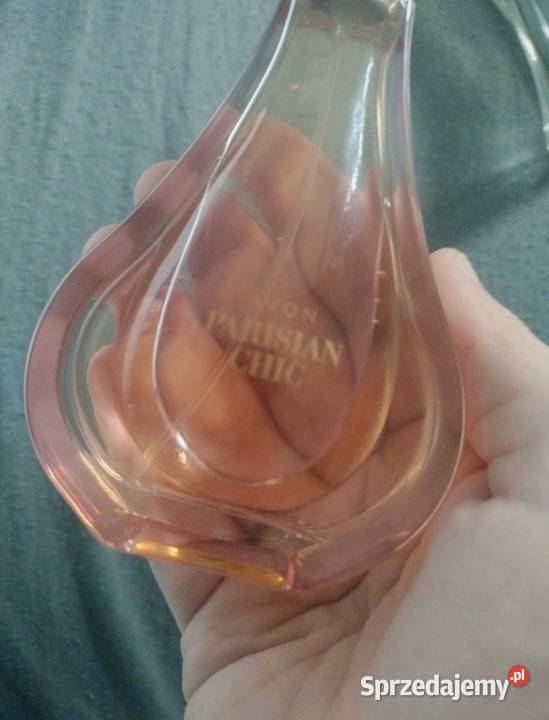 Perfumy AVON Parisian Chic