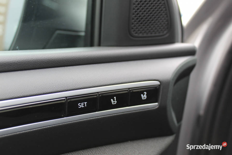 Salon Polska HEV 4WD Faktura VAT 23 Platinum wielkopolskie