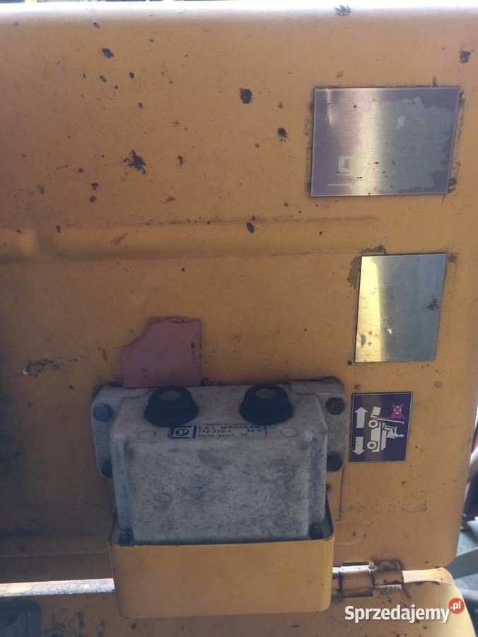 Wózek elektryczny widłowy żółty WDT 38409392 Skierniewice