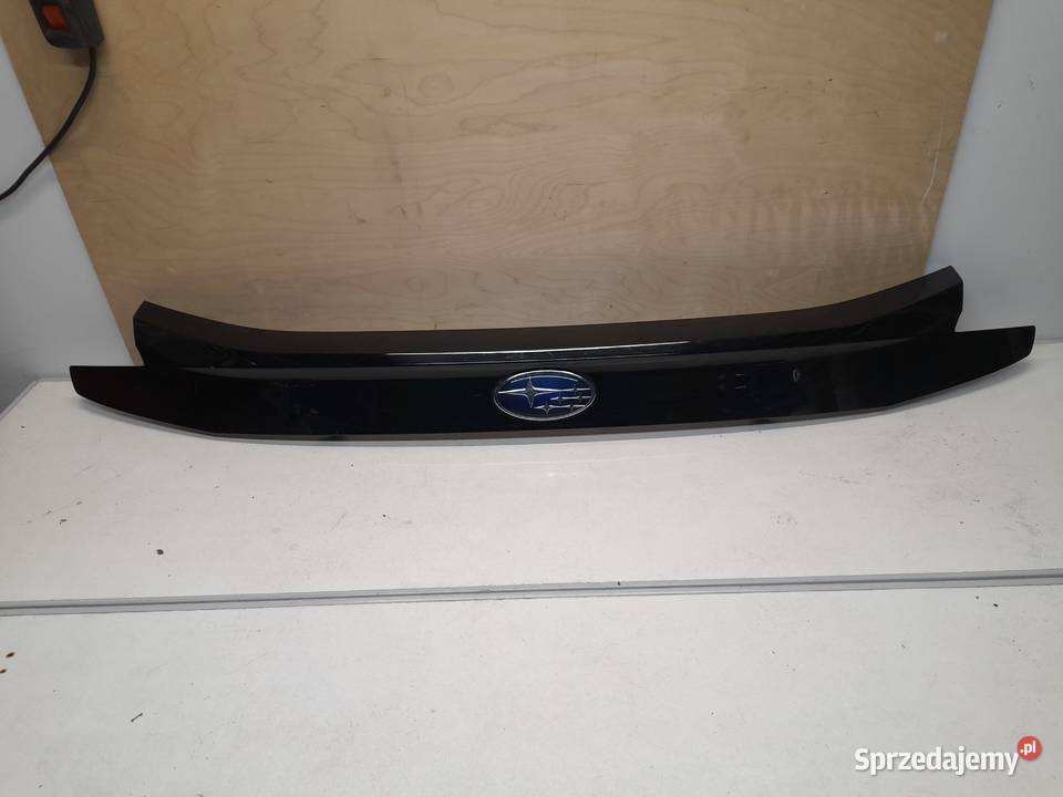 SUBARU FORESTER BLENDA LISTWA TYLNEJ KLAPY osobowe Goleniów sprzedam