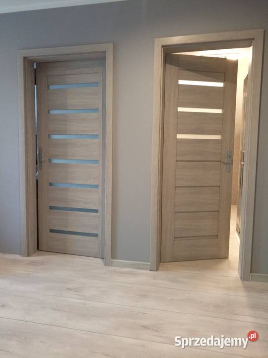 KAMUFLOWANIE STARYCH FUTRYN BEZINWAZYJNA WYMIANA Drewno Drzwi i okna Zgierz
