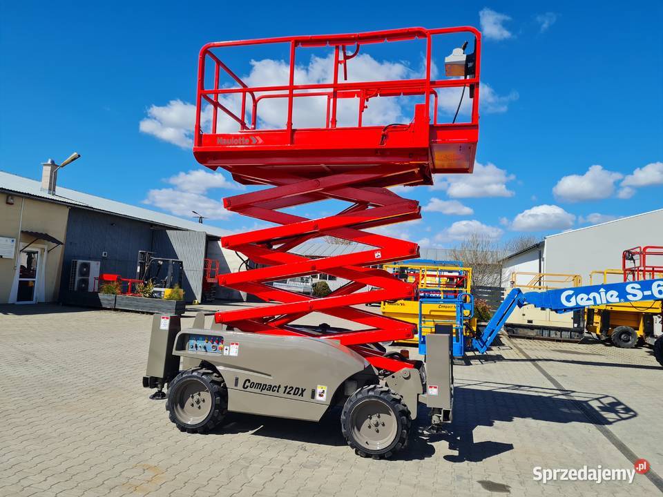 Podnośnik nożycowy spalinowy Haulotte Compact małopolskie