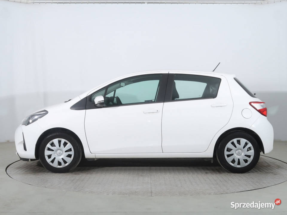 Toyota Yaris 10 VVTi elektryczne lusterka