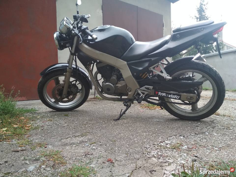 SPRZEDAM Daelim Roadwin 125 NIE cbrcbf yzf rs sprowadzony Zduńska Wola sprzedam