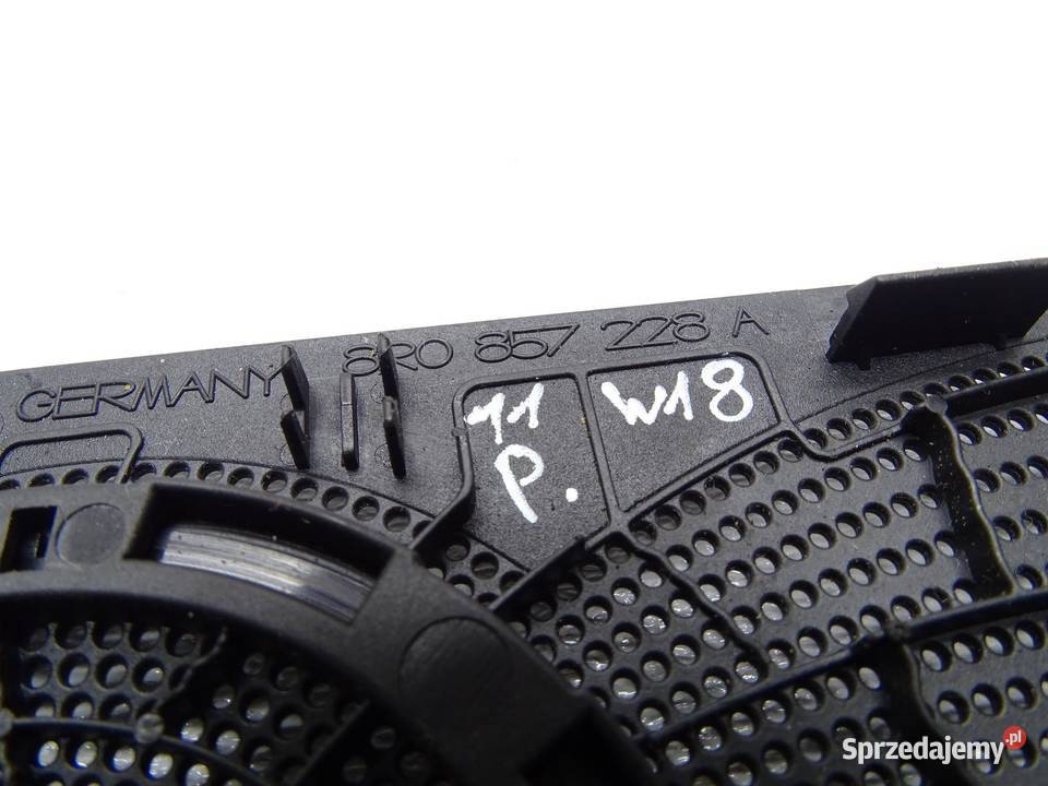 OSŁONA MASKOWNICA GŁOSNIKA PRAWA 8R0857228A AUDI osobowe