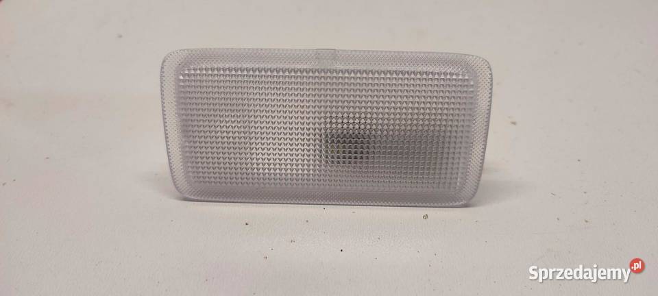 MAZDA 2 TOYOTA YARIS IV LAMPKA KABINY