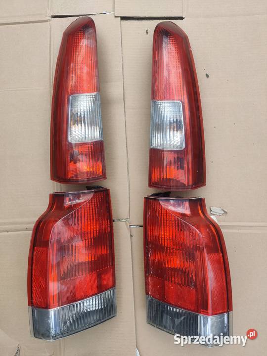 Lampy tylnie Volvo V70 II prawa lewa 9154497 Spytkowice sprzedam