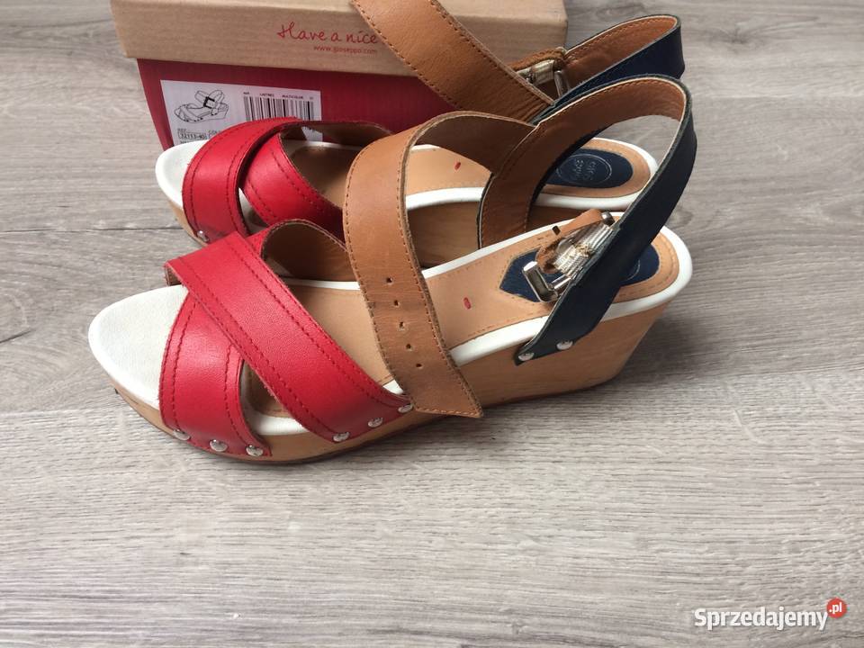 Sprzedam sandałki na koturnie Gioseppo Moda i Styl Kraków