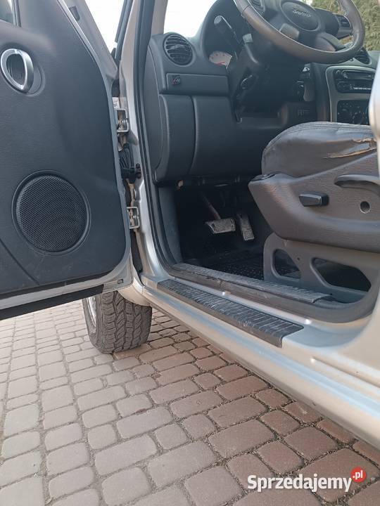 Jeep Cherokee Liberty 37 z gazem fulltime Lublin