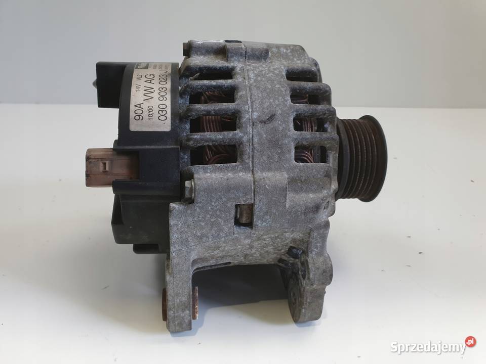 VW Golf IV 16 8V ALTERNATOR valeo 030903023J osobowe