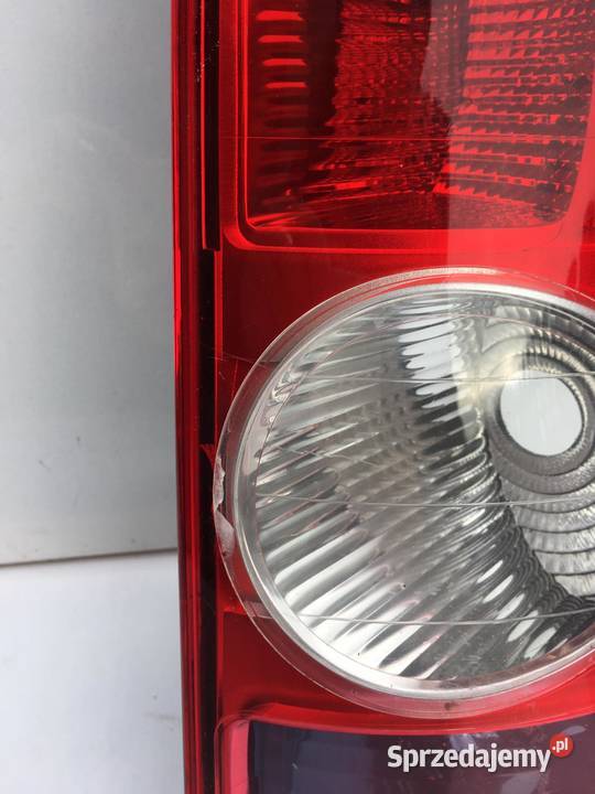 RENAULT ESPACE 4 PRAWA LAMPA TYŁ osobowe Ostroróg