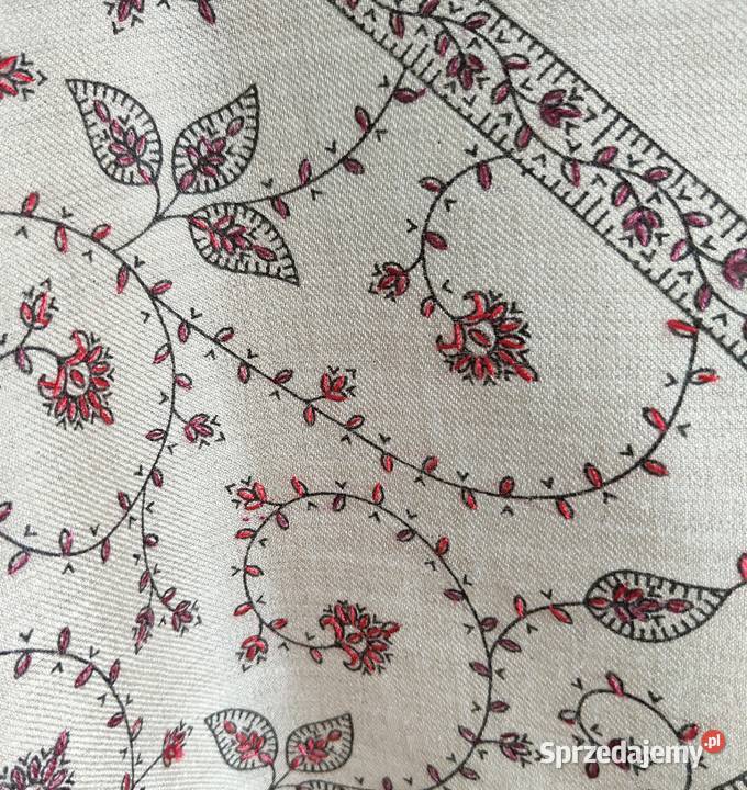 Duży szal orientalny indyjski haftowany haft Uniseks Szczecin