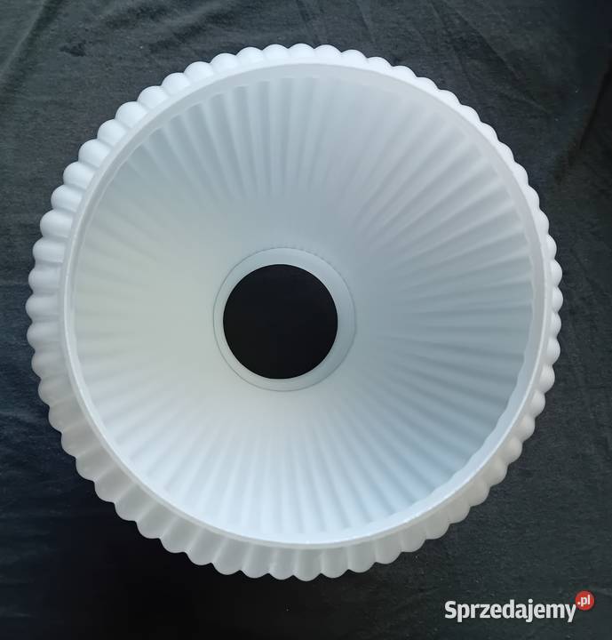 Kanelowany klosz do lampy Aladyn szkło warstwowe