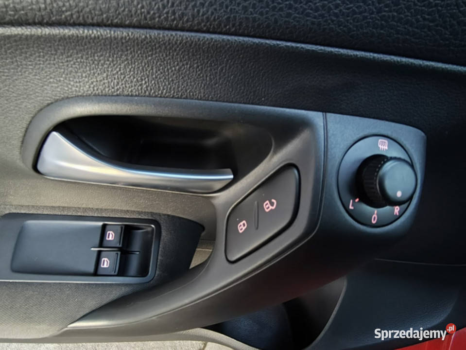 Volkswagen Polo bezwypadkowy bogata serwis czujnik parkowania Zgierz