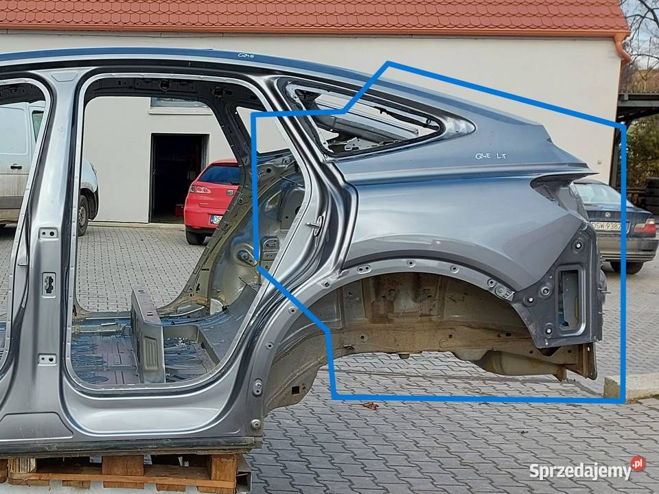 Audi Q4 ETRON 89A 89E Sportback ĆWIARTKA BŁOTNIK