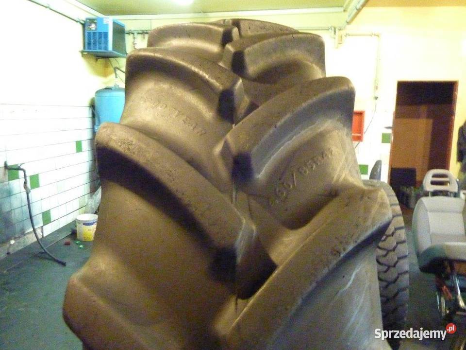 Opona używana rolnicza 46085R42 184R42 GOODYEAR Pozostałe Motoryzacja Zaścianki