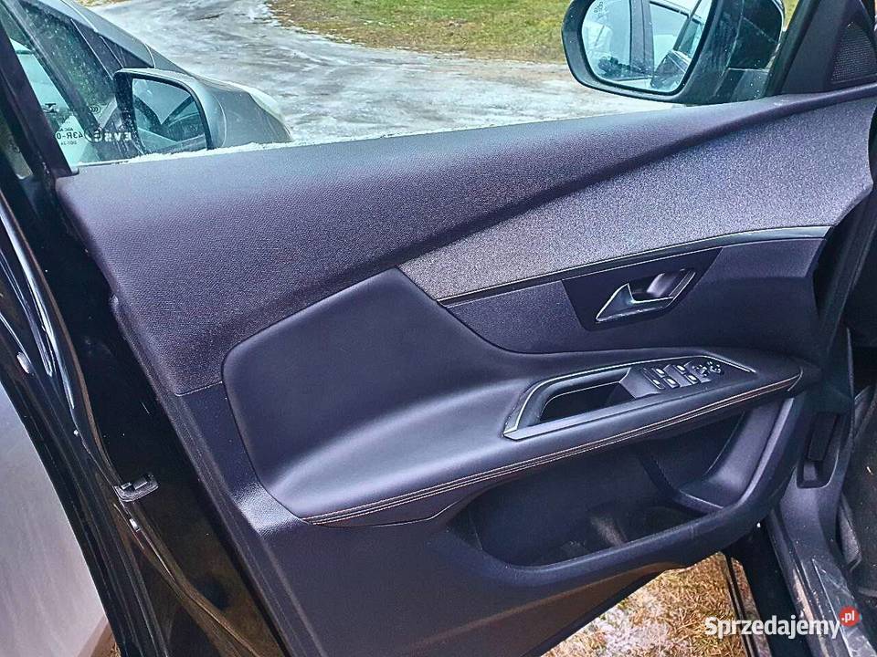 Peugeot 3008 12 Benzyna GTline 2018 Przebieg