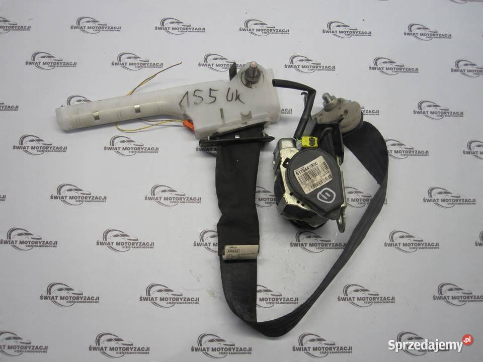 NISSAN JUKE I 13r pas bezpieczeństwa prawy przód