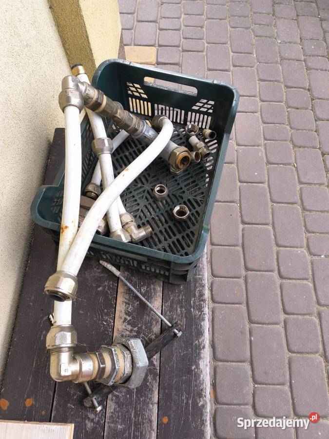 Sprzedam piec komplet Serock sprzedam