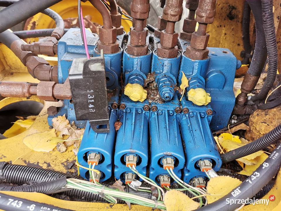 CAT TH 337 2009r Części Pozostałe