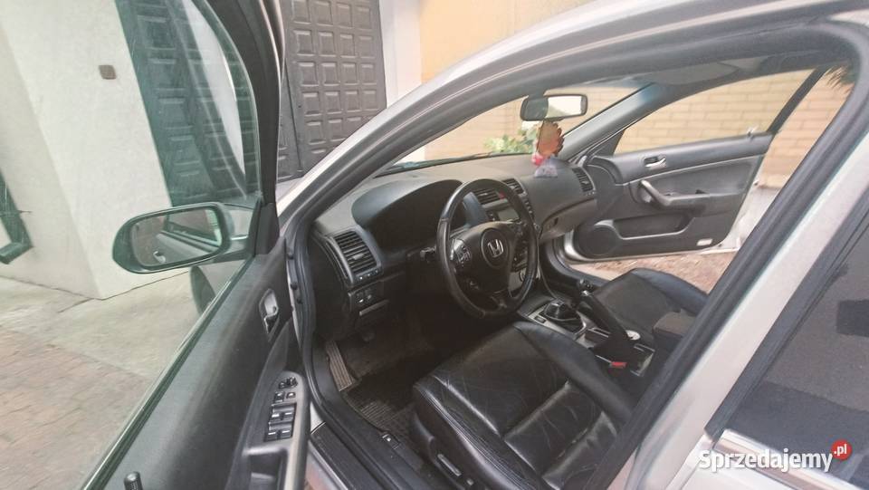Honda Accord PoLifT 2006r ładny Okazja Bogate podgrzewane fotele Białystok sprzedam