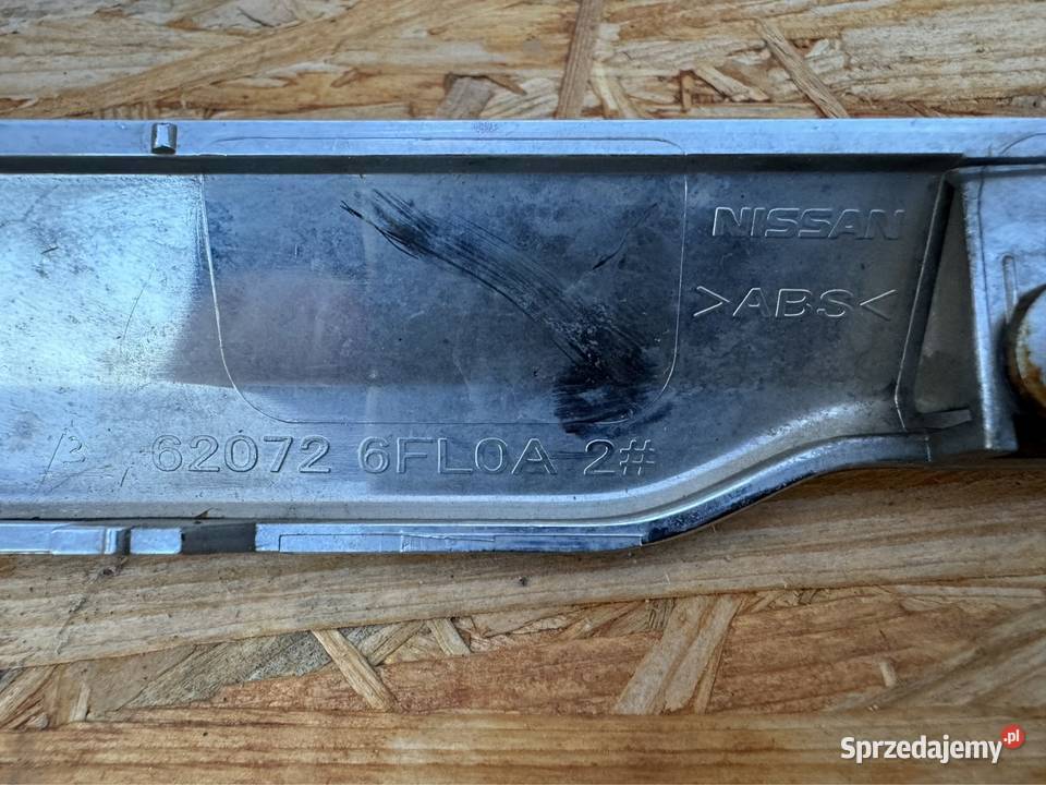 Listwa chrom zderzaka przód Nissan xtrail t32 Sieraków