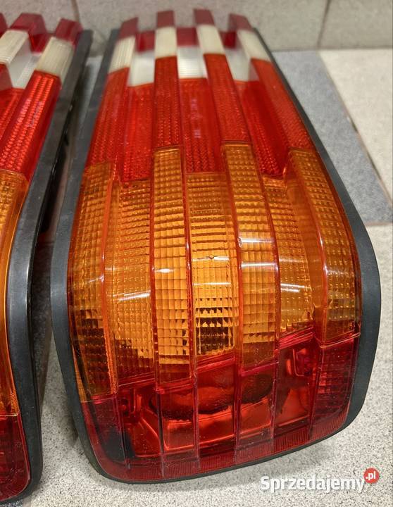 Mercedes S W126 SEL SEC lampa tylna EU USA lewa
