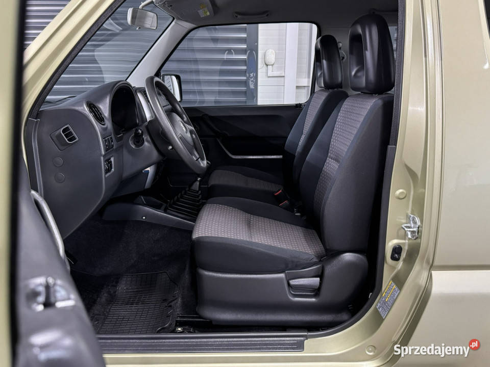 Suzuki Jimny FV23 Salon Stan Perfekt Zero 120000km Suzuki Chechło