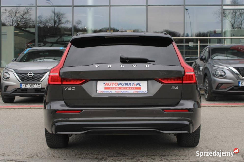 Volvo V60 2023r kamera skóra el klapa FV23 Kraków