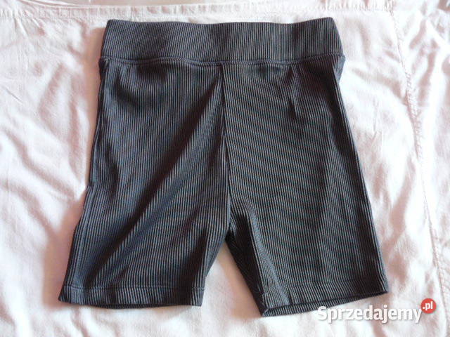 Sinsay krotkie spodenki damskie S Rzeszów