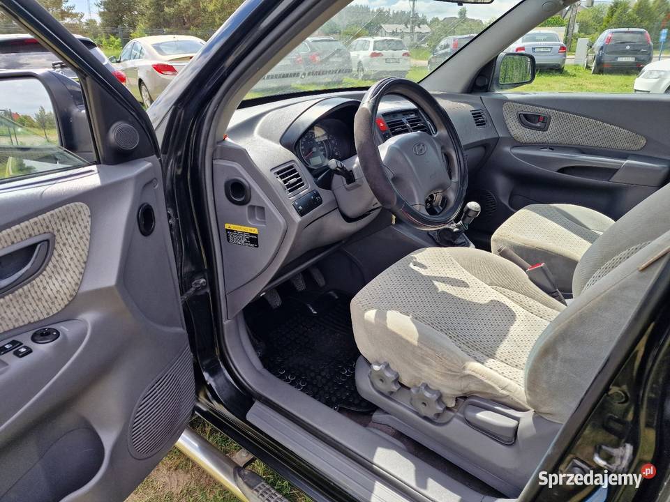 Hyundai Tucson 20 dieselbez korozji 2000cm3 Niestępowo