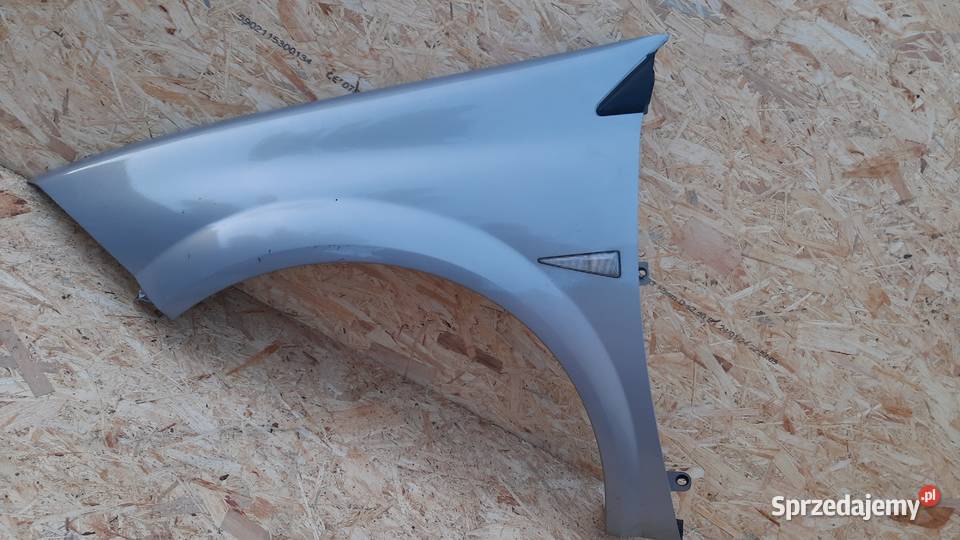 błotnik lewy przód przedni Renault Megane II 2 sprzedam