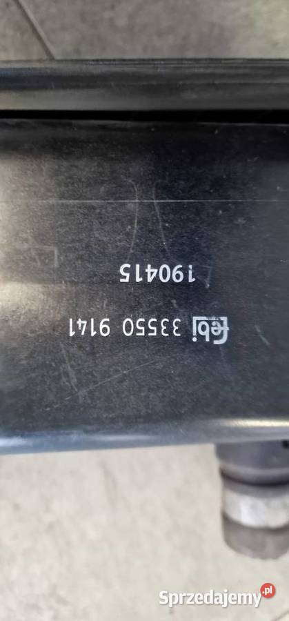 Zbiorniczek wyrównawczy BMW E46 osobowe Kończyce Małe