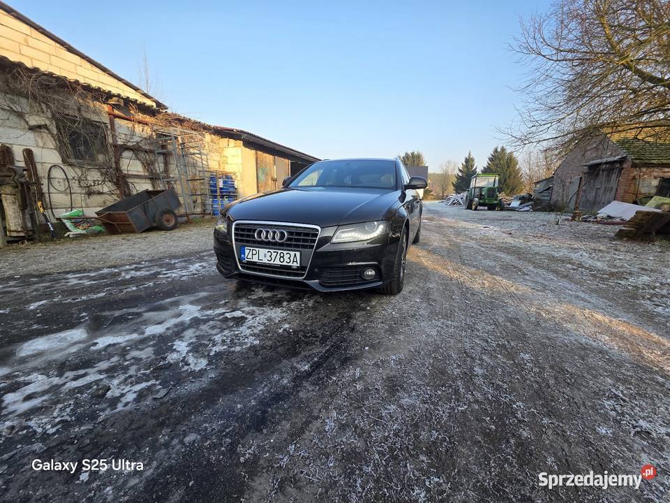 Sprzedam A4B8 27Tdi gniazdo AUX Police